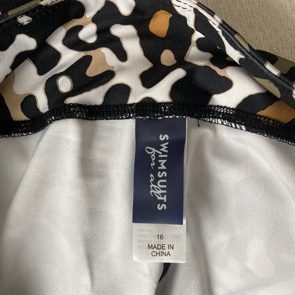 Swimsuits For All Animal Print Caroline set: Sweater with Leggings Size 14-16 - Picture 6 of 7